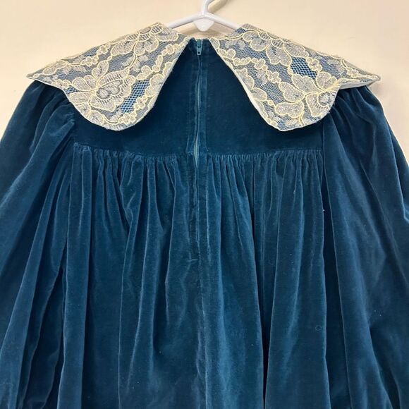 Vintage 1970’s Little Girl’s Turquoise Velvet Holiday Party Dress size 6 - Picture 12 of 13